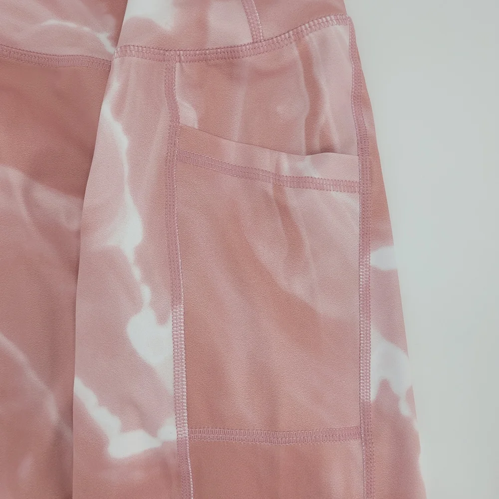 BuffBunny Limitless Biker Shorts Size XS Rose Quartz Pockets NEW